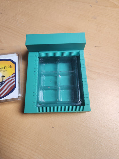 Precision Label Applicator for Wax Melt Clamshells